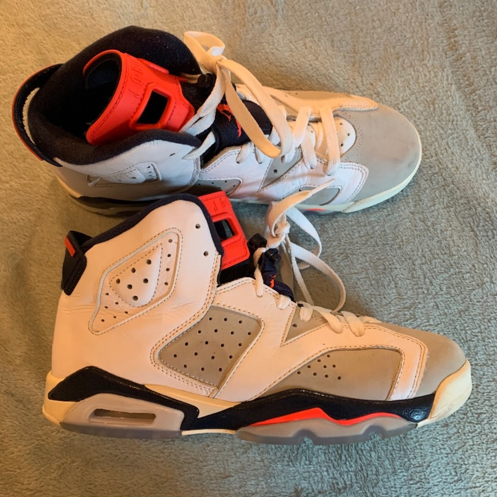 Jordan 6s